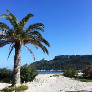 Marina Poetto Bed & Breakfast